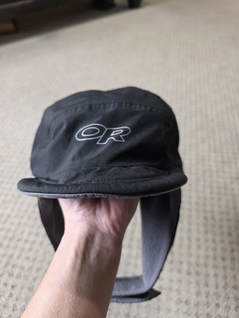 Outdoor Research Goretex Black Softshell Cap with Ear Flaps/velcro strap